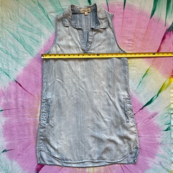 Cloth & Stone Light Wash Denim Sleeveless A-Line V-Neck Shift Dress | Size S - Picture 10 of 13